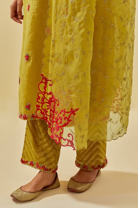 Buy Kora Yellow Tissue, Chanderi, Silk Organza Applique Embellished Kurta Pant Set Buy_Kora_Yellow Tissue, Chanderi, Silk Organza Applique Embellished Kurta Pant Set