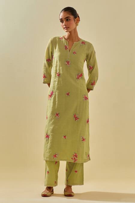 Buy Kora Green Tissue, Silk Organza, Cotton Flower Applique Cluster Kurta Pant Set Online at Aza Fashions Buy_Kora_Green Tissue, Silk Organza, Cotton Flower Applique Cluster Kurta Pant Set _Online_at_Aza_Fashions