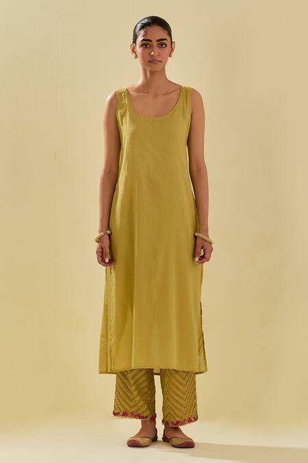 Kora Yellow Tissue, Chanderi, Silk Organza Chevron Embellished Kurta Pant Set Online at Aza Fashions Kora_Yellow Tissue, Chanderi, Silk Organza Chevron Embellished Kurta Pant Set _Online_at_Aza_Fashions