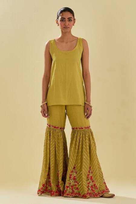 Kora Yellow Chanderi, Silk Organza, Tissue Floral Applique Short Kurta Farsi Pant Set Online at Aza Fashions Kora_Yellow Chanderi, Silk Organza, Tissue Floral Applique Short Kurta Farsi Pant Set _Online_at_Aza_Fashions