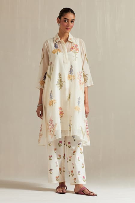 Upavita_Off White Cotton, Chanderi Floral Hand Block Print A-line Short Kurta Set _Online_at_Aza_Fashions