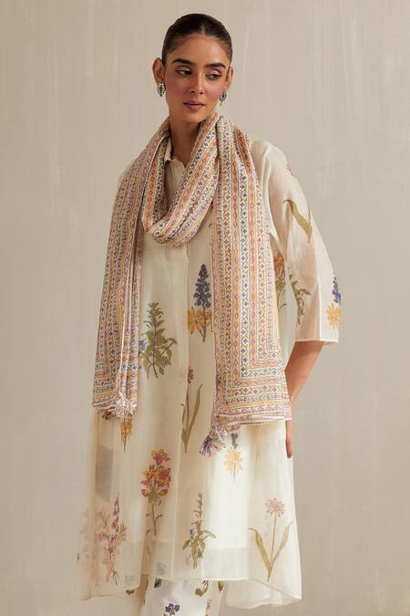 Buy_Upavita_Off White Cotton, Chanderi Floral Hand Block Print A-line Short Kurta Set 