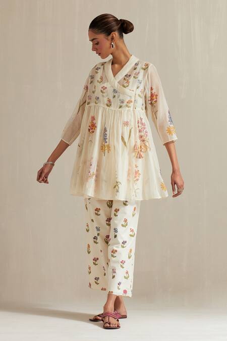 Shop_Upavita_Off White Cotton, Chanderi Embroidery Round Floral Hand Block Print Angarkha Set _Online_at_Aza_Fashions