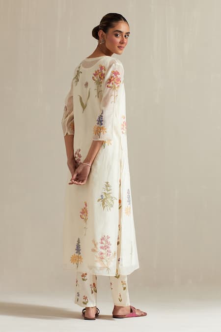 Upavita Floral Hand Block Print Straight Kurta Set 