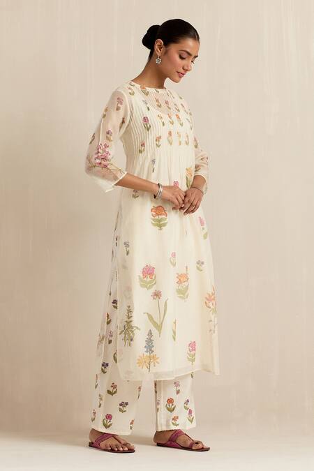 Buy_Upavita_Off White Cotton, Chanderi Embroidery, Floral Hand Block Print Kurta Pant Set _Online_at_Aza_Fashions