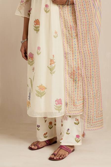 Upavita_Off White Cotton, Chanderi Embroidery, Floral Hand Block Print Kurta Pant Set _at_Aza_Fashions