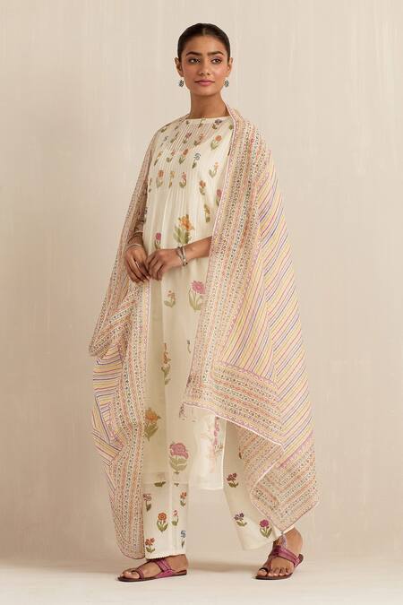 Buy_Upavita_Off White Cotton, Chanderi Embroidery, Floral Hand Block Print Kurta Pant Set 