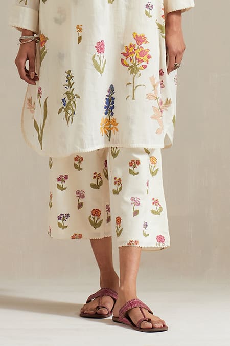 Shop_Upavita_Off White Cotton Embroidery Mandarin Floral Hand Block Print Kurta With Pant _Online_at_Aza_Fashions