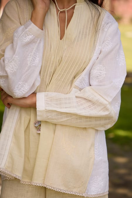 Banera_Ivory Cotton Lace, Embroidery Mandarin Berthe Floral Threadwork Top With Pant _Online_at_Aza_Fashions