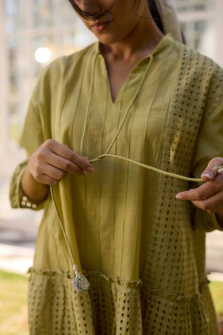 Buy_Banera_Green Cotton Embroidery Mandarin Collar Louisa Shiffli Tunic _Online_at_Aza_Fashions
