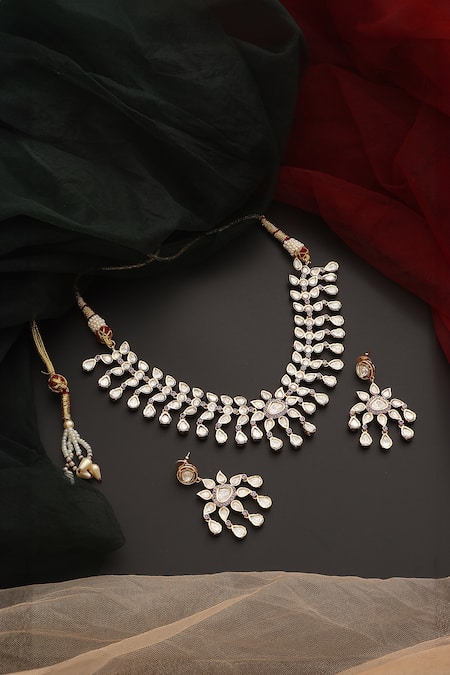 Swabhimann Floral Polki Studded Necklace Set 