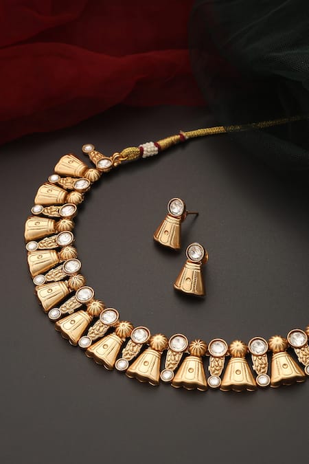Swabhimann_Gold Plated Stones Carved Kundan Studded Necklace Set _Online_at_Aza_Fashions