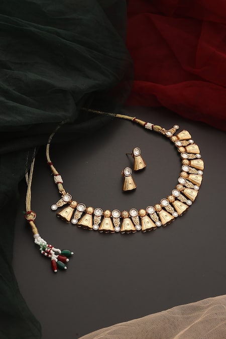 Swabhimann Carved Kundan Studded Necklace Set 