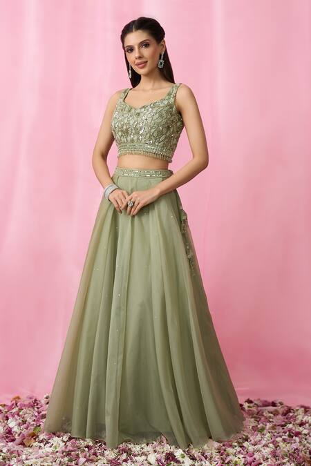 Buy_Aariyana Couture_Green Net, Organza Sequins, Cut Work Sweetheart Neck Embroidered Lehenga Set 
