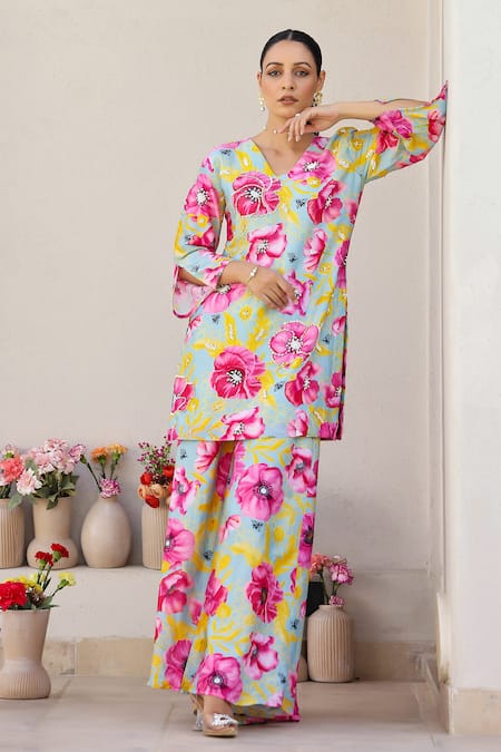 Buy_Chrkha_Green Cotton Satin, Chanderi Silk Sequins, Beads, Floral Print Kurta Sharara Set _Online_at_Aza_Fashions