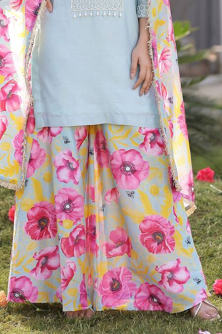 Shop Chrkha Green Chanderi Silk, Linen Embroidery, Sequins, Honeycomb Kurta Sharara Set Online at Aza Fashions Shop_Chrkha_Green Chanderi Silk, Linen Embroidery, Sequins, Honeycomb Kurta Sharara Set _Online_at_Aza_Fashions