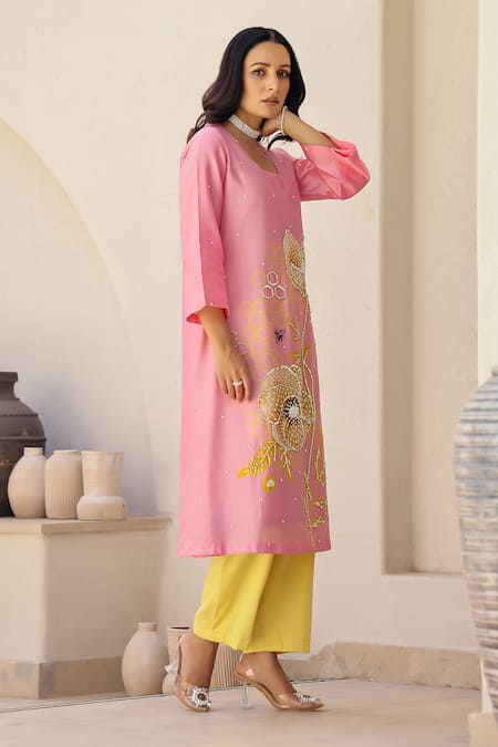 Chrkha_Pink Cotton Satin, Chanderi Silk Beads, Floral Honeycomb Print Kurta Pant Set _at_Aza_Fashions