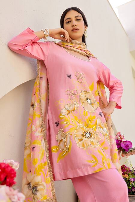 Buy_Chrkha_Pink Cotton Satin, Chanderi Silk Beads, Sequins, Floral Print Kurta Pant Set 