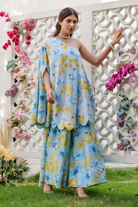 Chrkha One-Shoulder Asymmetric Printed Kaftan & Flared Pant Set 