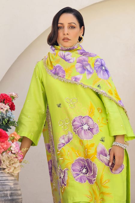 Chrkha_Green Chanderi Silk, Cotton Embroidery, Sequins, Floral Print Kurta Pant Set _Online_at_Aza_Fashions