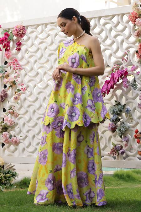 Shop_Chrkha_Green Chanderi Silk Printed Floral Scalloped Kaftan And Flared Pant Set _Online_at_Aza_Fashions