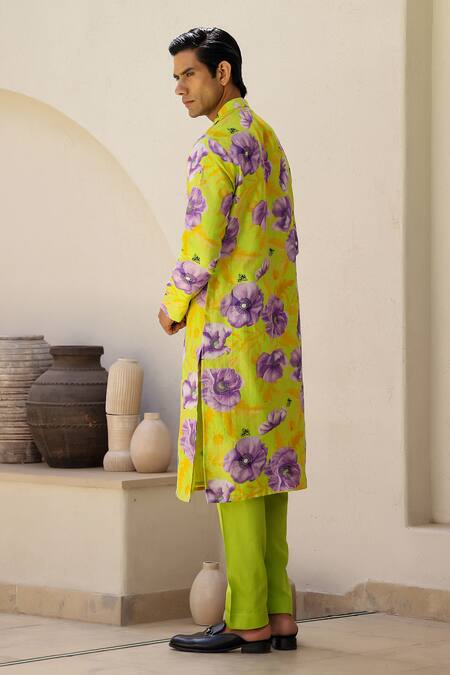 Chrkha Contrast Floral Print Straight Kurta With Pant 