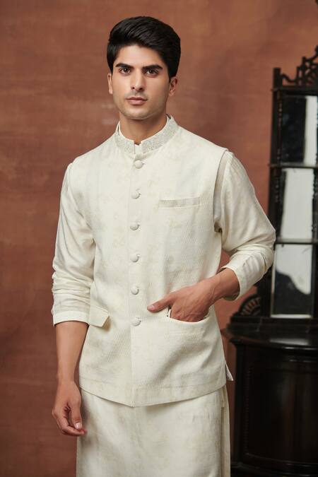 Buy_Saundh_Ivory Silk Textured Bundi_Online_at_Aza_Fashions