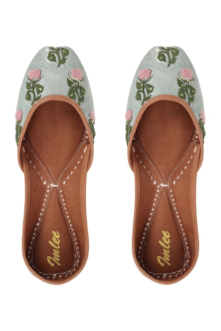 Imlee Jaipur Sweet William Print Juttis 
