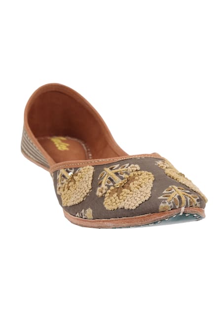 Shop_Imlee Jaipur_Brown Embroidered Yarrow Floral Print Juttis _Online_at_Aza_Fashions