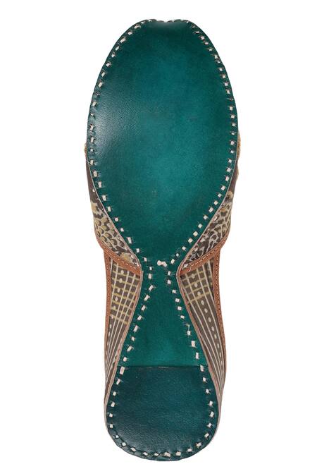 Imlee Jaipur_Brown Embroidered Yarrow Floral Print Juttis _at_Aza_Fashions
