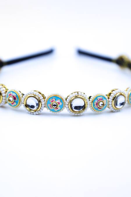 Foot Fuel Gold Crystals, Beads Floral Circular Ornamented Hairband Online at Aza Fashions Foot Fuel_Gold Crystals, Beads Floral Circular Ornamented Hairband _Online_at_Aza_Fashions