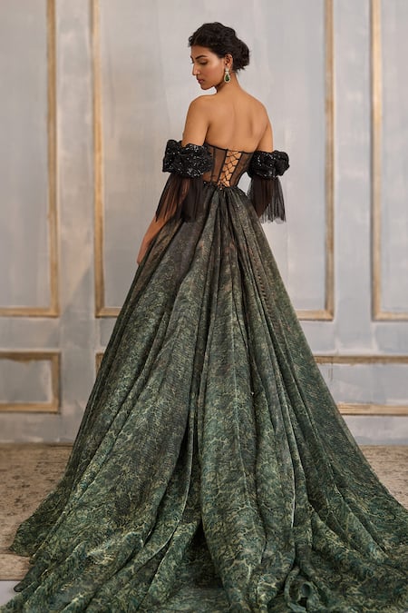 Cedar & Pine Victorian Floral Print Gown 