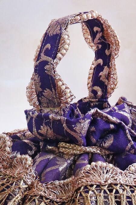 Soho Boho Studio By Aarti Thakur Purple Floral Banarasi Woven Potli Online at Aza Fashions Soho Boho Studio By Aarti Thakur_Purple Floral Banarasi Woven Potli_Online_at_Aza_Fashions