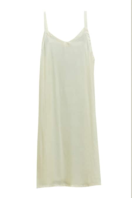 Buy_Jyoti Bansal_Peach Chanderi, Cotton, Kota Doria Embroidery, Tassels Floral Yoke Kurta Set 