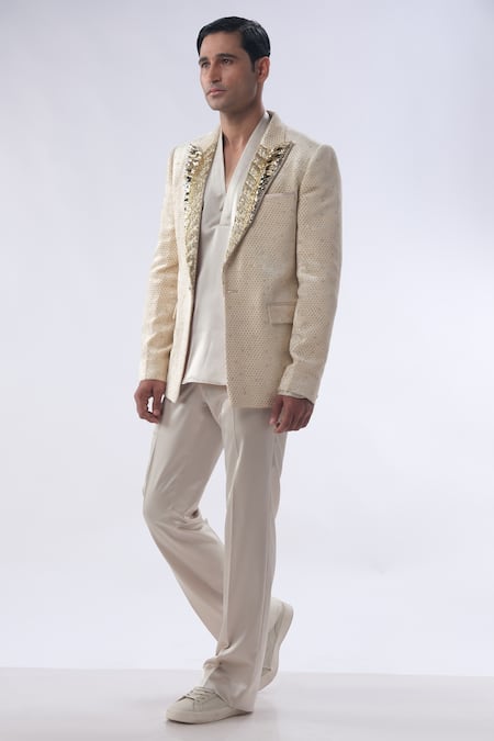 Buy_Kommal Sood_Gold Velvet And Satin Honeycomb Pattern Tuxedo Jacket Trouser Set  