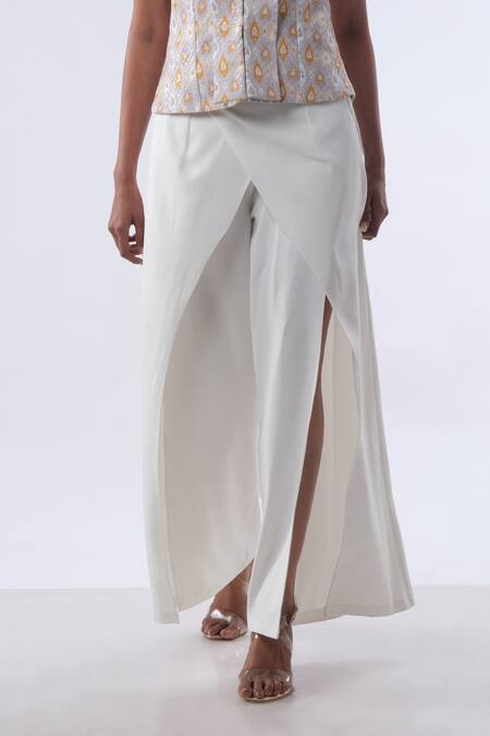 Buy_Kommal Sood_Off White Jacquard Embroidered Sequin Waist Coat With Cut-out Trouser  _Online_at_Aza_Fashions