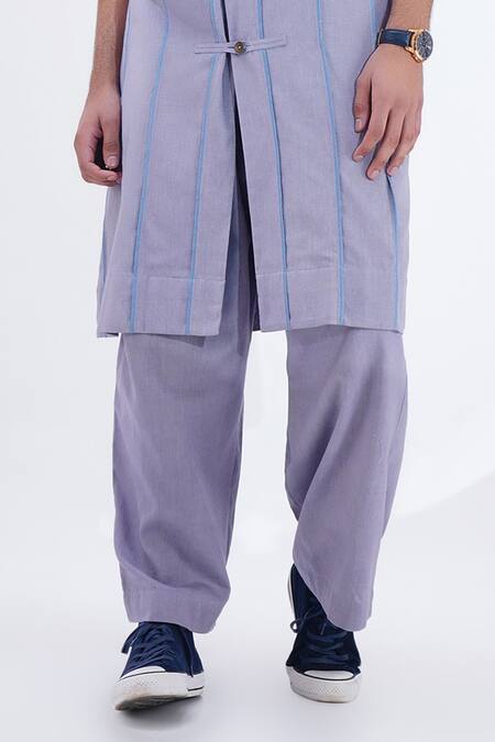 Jajaabor Blue Linen Overlocked Panelled Kurta And Pant Set Online at Aza Fashions Jajaabor_Blue Linen Overlocked Panelled Kurta And Pant Set _Online_at_Aza_Fashions