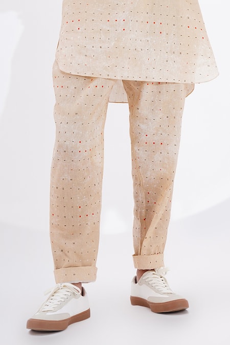 Buy_Jajaabor_Beige Linen Dot Print Kurta With Pant _Online_at_Aza_Fashions