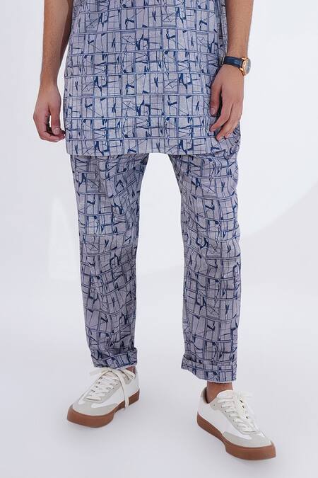 Buy_Jajaabor_Grey Linen Geometric Print Kurta With Pant _Online_at_Aza_Fashions