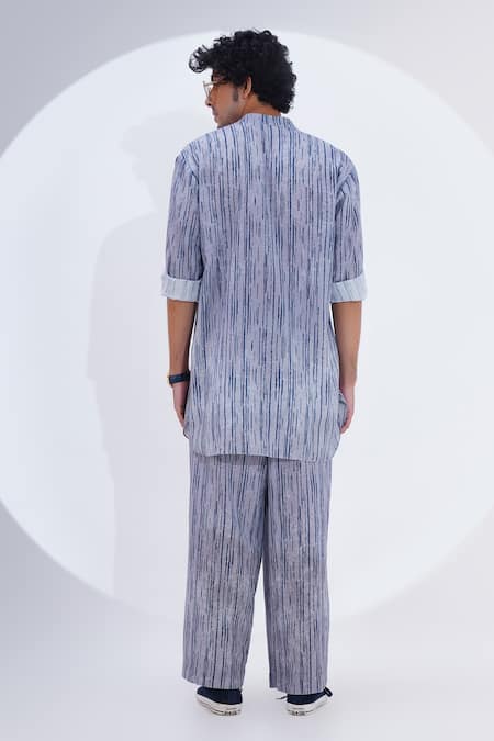 Jajaabor Broken Stripe Print Kurta With Pant 