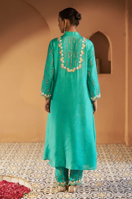 Sonia Khatri Ixia Embroidered High Low Kurta Pant Set 