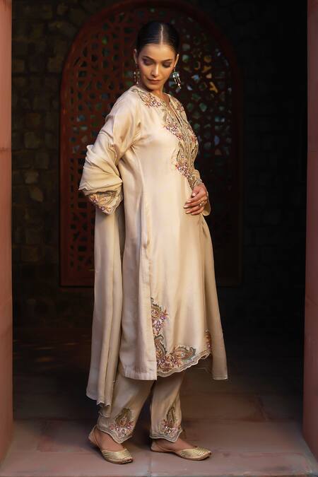 Sonia Khatri Beige Denim, Silk, Organza Cut Work, Embroidery, Paisley Floral Kurta Pant Set at Aza Fashions Sonia Khatri_Beige Denim, Silk, Organza Cut Work, Embroidery, Paisley Floral Kurta Pant Set _at_Aza_Fashions
