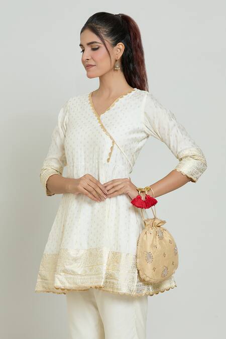 Kalakaari By Sagarika_Beige Gota Patti Floral Pattern Embroidered Potli Bag _at_Aza_Fashions