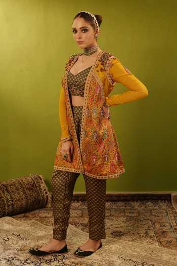 Buy_Aditi Gupta_Green Silk, Satin Pearls, Sequins Zardozi Embroidered Jamawar Jacket Kurta Set _Online_at_Aza_Fashions