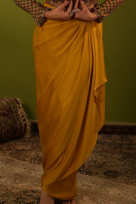 Aditi Gupta Yellow Banarsi Embroidered Aari Blouse V Draped Skirt Set With Jamawar Jacket at Aza Fashions Aditi Gupta_Yellow Banarsi Embroidered Aari Blouse V Draped Skirt Set With Jamawar Jacket _at_Aza_Fashions