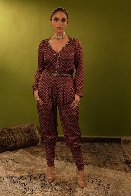 Buy_Aditi Gupta_Maroon Satin Georgette Embroidered Aari V Neck Zardozi Jumpsuit With Belt 