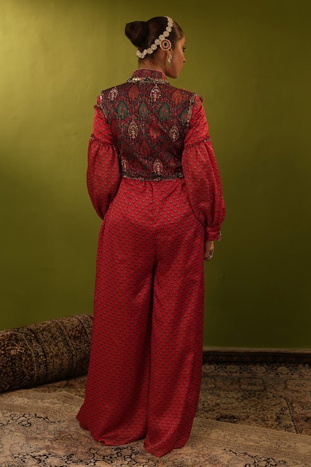 Aditi Gupta Zardozi Embroidered Jumpsuit With Jamavar Jacket 