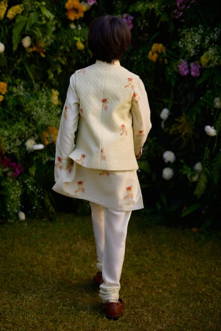 Shop_Shyam Narayan Prasad_White Chanderi Embroidery Floral Print Quilted Bundi Kurta Set _at_Aza_Fashions