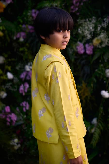 Buy_Shyam Narayan Prasad_Yellow Cotton Silk Patch Work Fleur Kurta Set 