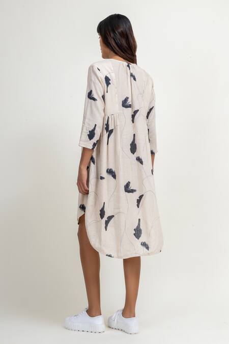 Doodlage Cream Cotton, Linen Round Neck Floral Print Tunic And Pant Set Online at Aza Fashions Doodlage_Cream Cotton, Linen Round Neck Floral Print Tunic And Pant Set _Online_at_Aza_Fashions